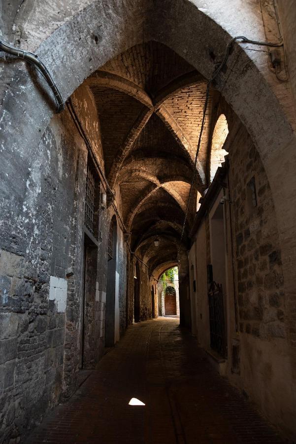 Incantevole Loft In Centro بيرودجا المظهر الخارجي الصورة